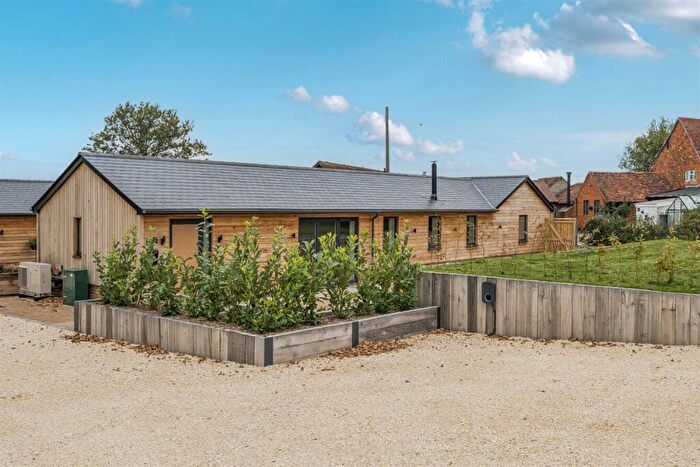3 Bedroom Bungalow To Rent In The Old Stables, Old Wattlehurst Farm, Dorking Road, Kingsfold, Horsham, RH12