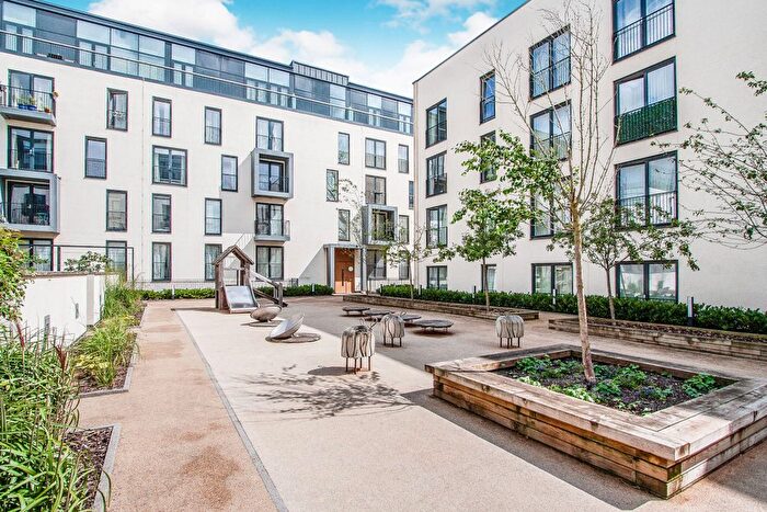 1 Bedroom Flat To Rent In Palladian, Victoria Bridge Road, Bath, BA2