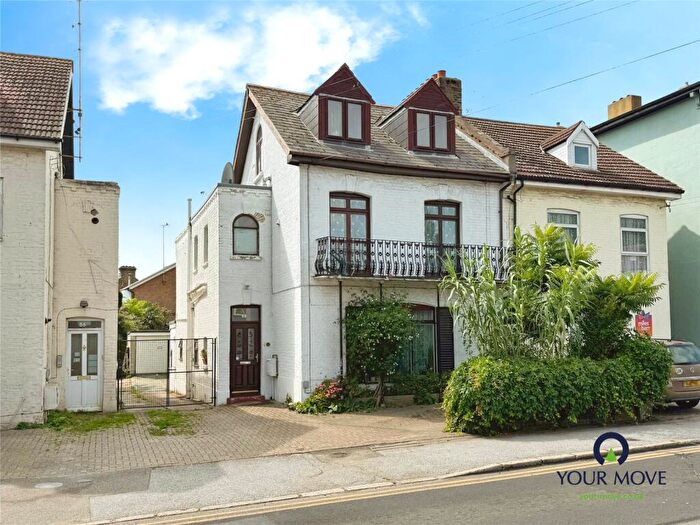 5 Bedroom Semi-Detached House For Sale In Margate Road, Ramsgate, Kent, CT11