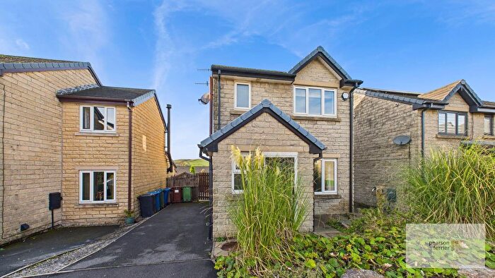 3 Bedroom Detached House For Sale In Crofters Bank, Loveclough, Rossendale, BB4