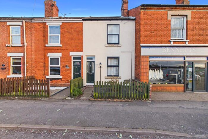 3 Bedroom Terraced House For Sale In Winsover Road, Spalding, Lincolnshire, PE11