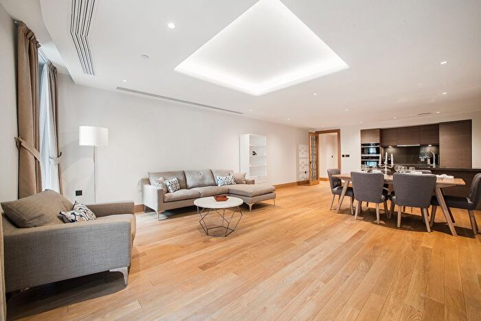 3 Bedroom Flat For Sale In Cleland House, John Islip Street, Westminster, London, United Kingdom, SW1P