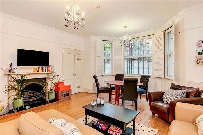 2 Bedroom Flat To Rent In Cromwell Road, London, SW5