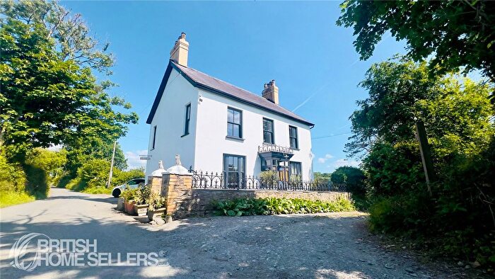 6 Bedroom Detached House For Sale In Blaencelyn, Llandysul, Ceredigion, SA44