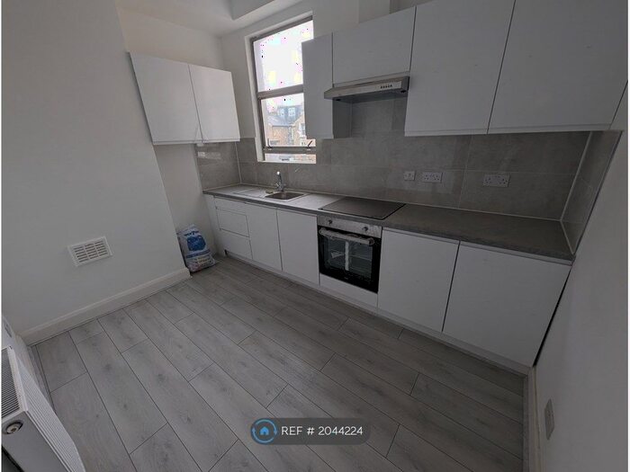 1 Bedroom Flat To Rent In Reighton Road, London, E5