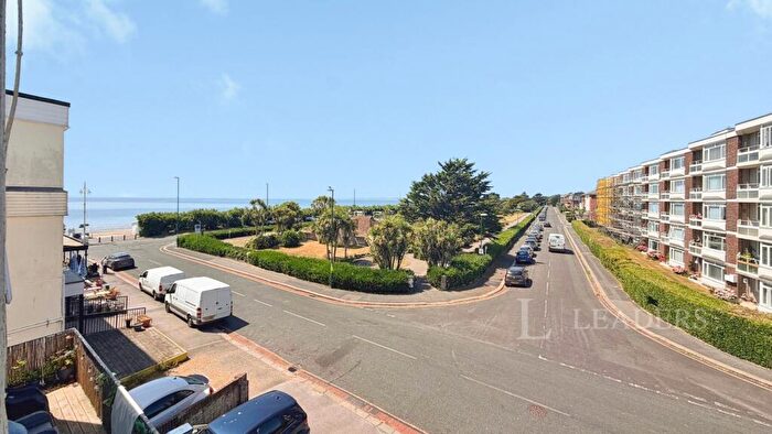 Studio For Sale In Nyewood Lane, Bognor Regis, West Sussex, PO21