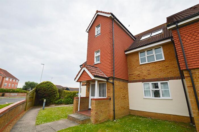 1 Bedroom Flat To Rent In Falmouth Close, Eastbourne, BN23