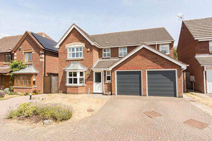 5 Bedroom Detached House For Sale In Lavender Close, Lutterworth, LE17