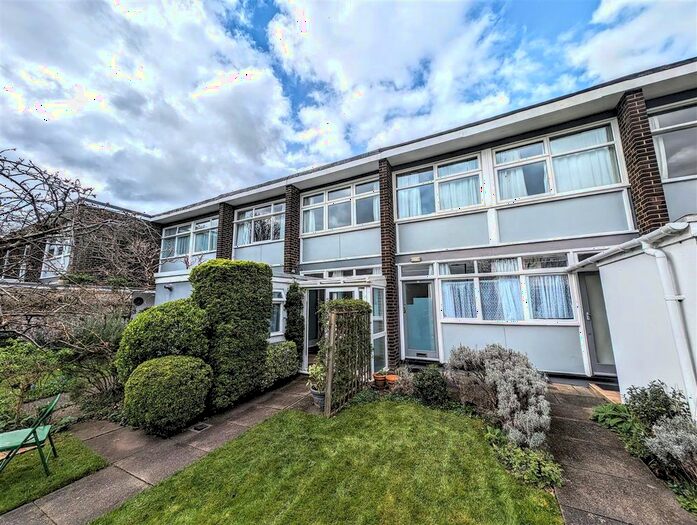 3 Bedroom Terraced House To Rent In Arlesey Close, London, SW15