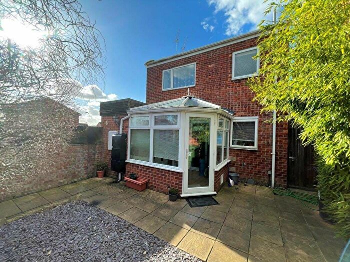 1 Bedroom Maisonette To Rent In Masefield Walk, IP24