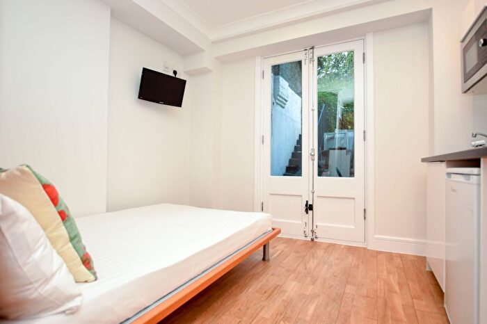 Studio To Rent In Flat, Talbot Road, Bayswater, W2