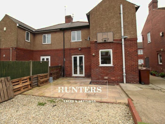 3 Bedroom Semi-Detached House To Rent In Rhyl Street, Featherstone, Pontefract, WF7