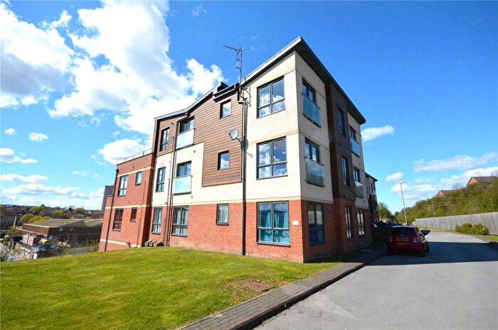 2 Bedroom Apartment To Rent In Pullman House, Tudor Way, Beeston, Leeds, West Yorkshire, LS11