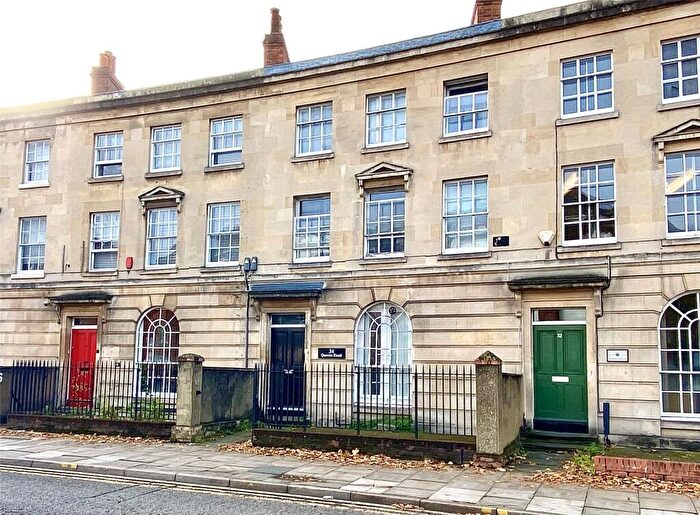 11 Bedroom Terraced House For Sale In Queens Road, Reading, Berkshire, RG1