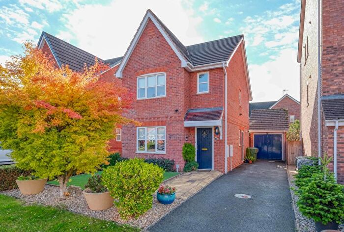 3 Bedroom Detached House For Sale In Sedge Drive, Bromsgrove, B61