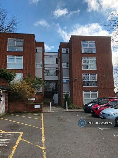 2 Bedroom Flat To Rent In Moulton Rise, Luton, LU2