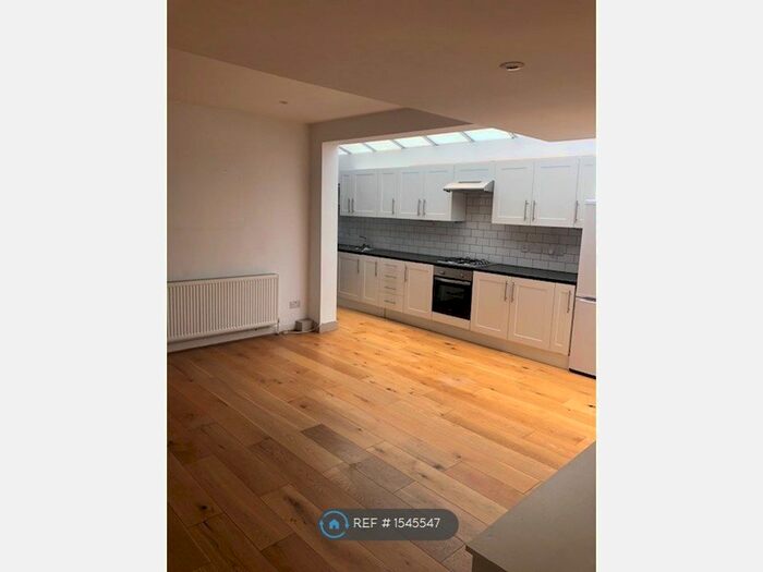 1 Bedroom Flat To Rent In Balham, London, SW12