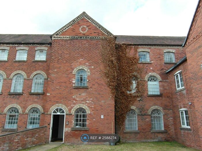 2 Bedroom Flat To Rent In Beoley Road West, Redditch, B98