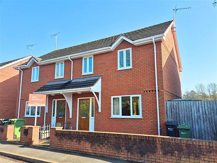 3 Bedroom Semi-Detached House For Sale In Pinsley Road, Leominster, Herefordshire, HR6
