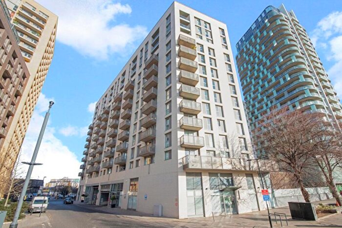 2 Bedroom Flat To Rent In Elmira Street, Greenwich, SE13