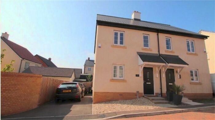 2 Bedroom Semi-Detached House To Rent In Cornish Close, Taunton TA1