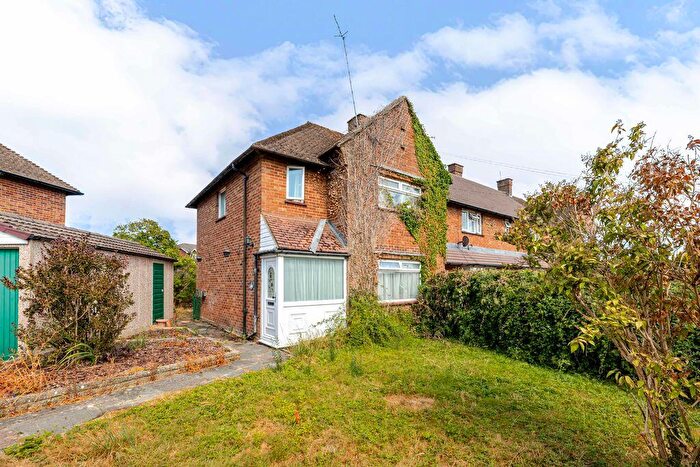 2 Bedroom Terraced House For Sale In Bakers Mead, Godstone, RH9