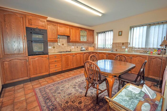 4 Bedroom Detached House For Sale In Quarryside, Louth, LN11