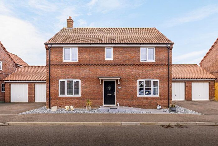 4 Bedroom Detached House For Sale In Willow Court, Cowbit, Spalding, PE12