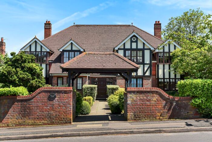 2 Bedroom Apartment To Rent In Orchard Court, Sandy Lodge Way, HA6