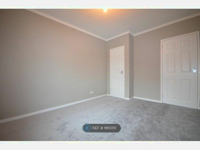 3 Bedroom End Of Terrace House To Rent In Kilbrennan Avenue, Cumnock, KA18