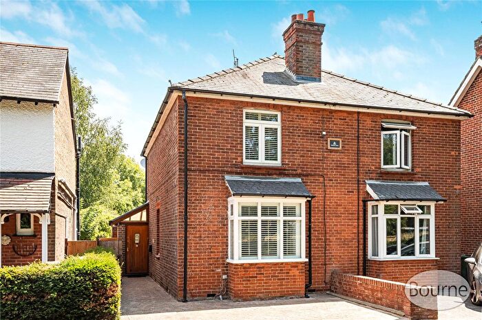 2 Bedroom Semi Detached House For Sale In Oakdene Road, Peasmarsh, Guildford, Surrey, GU3