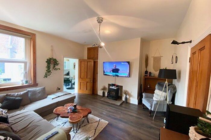 2 Bedroom Flat To Rent In Mayfair Road, Newcastle Upon Tyne, NE2