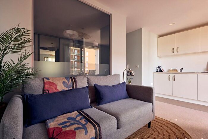 Studio To Rent In Suffolk Street Queensway, Birmingham, B1