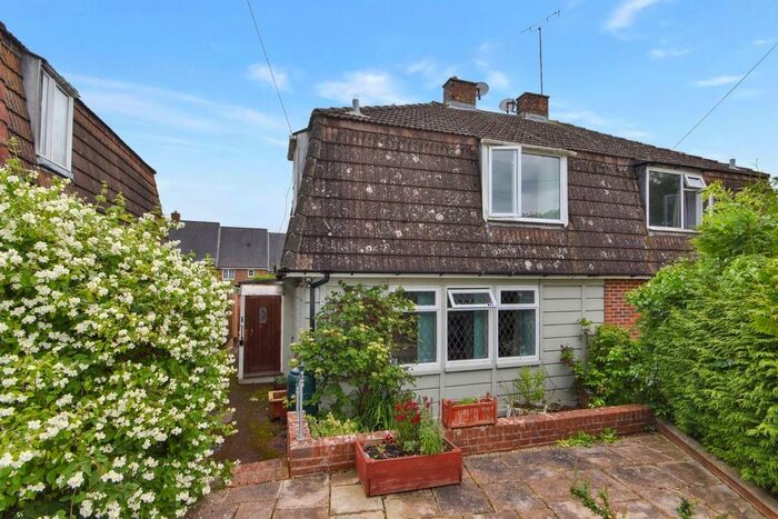 3 Bedroom Semi-Detached House For Sale In Pattison Farm Close, Aldington, Ashford, TN25