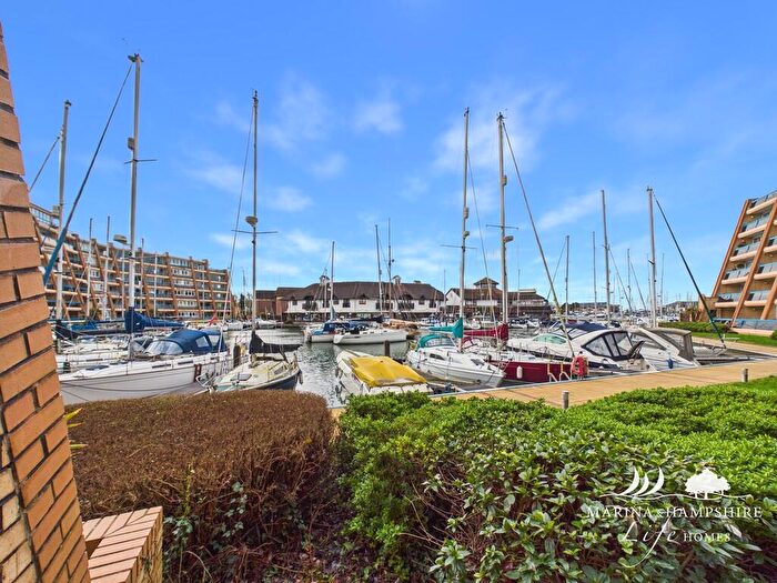 2 Bedroom Apartment For Sale In Oyster Quay, Port Solent, PO6