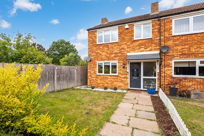 3 Bedroom End Of Terrace House For Sale In Lower Morden Lane, Morden, SM4