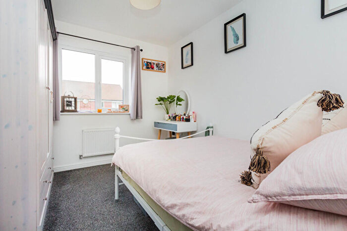 3 Bedroom Terraced House For Sale In Lime Oval, Raunds, NN9