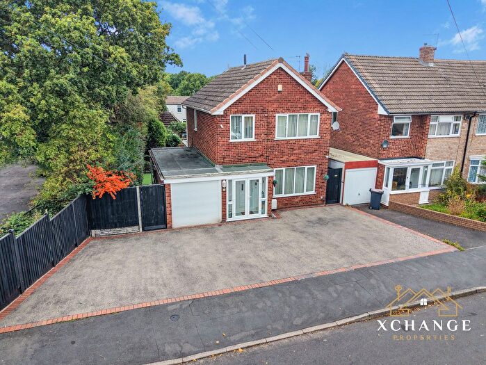 3 Bedroom Detached House For Sale In Prescelly Close, Nuneaton, CV10