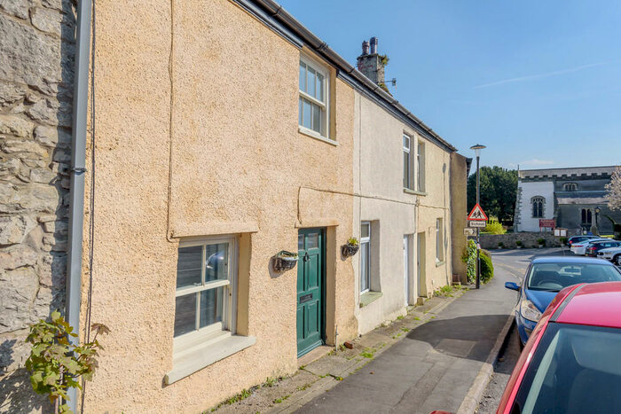 2 Bedroom Cottage To Rent In Main Street, Warton, Carnforth, Lancashire, LA5