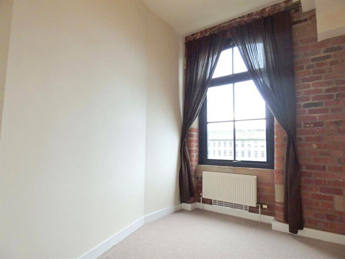 2 Bedroom Apartment To Rent In The Mill, The Locks, Bingley, BD16