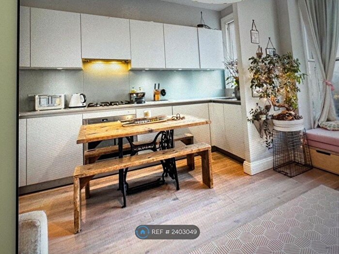 2 Bedroom Flat To Rent In Elwood Street, London, N5