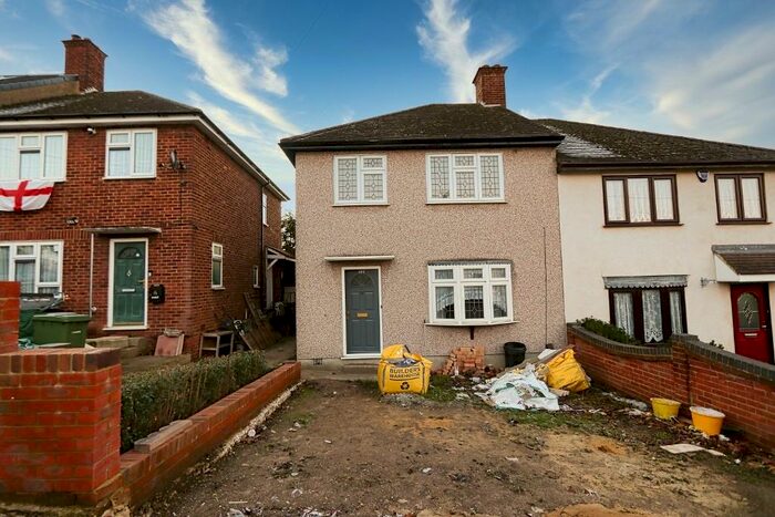 3 Bedroom Semi-Detached House To Rent In Clockhouse Lane, Romford, London, RM5