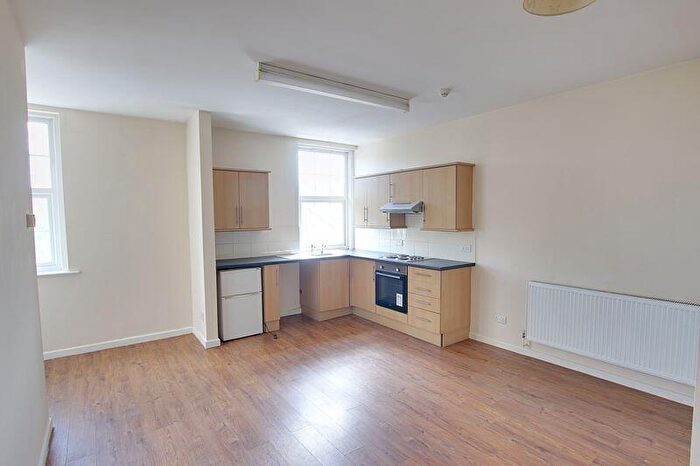 1 Bedroom Flat To Rent In Wellsway, Bath, BA2