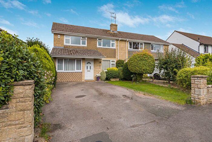 4 Bedroom Semi Detached House For Sale In Farmfield Road, Cheltenham, GL51