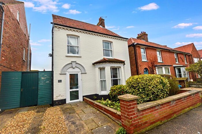 4 Bedroom Detached House For Sale In Priory Road, Sheringham, NR26