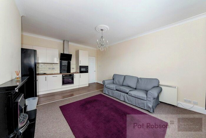 2 Bedroom Apartment To Rent In Flat E St Georges Terrace, Jesmond, Newcastle Upon Tyne, NE2