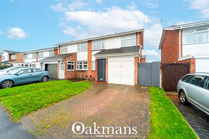 3 Bedroom Semi Detached House For Sale In Hartford Road, Bromsgrove, Worcestershire, B60