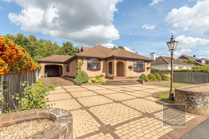 3 Bedroom Bungalow For Sale In Meadow Drive, Hoveton, NR12