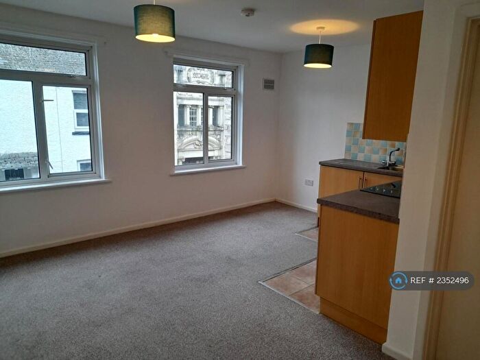 1 Bedroom Flat To Rent In Icen Way, Dorchester, DT1