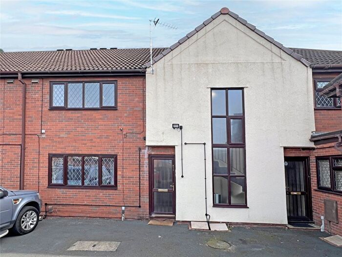 2 Bedroom Flat For Sale In Hordley Road, Wellington, Telford, Shropshire, TF1
